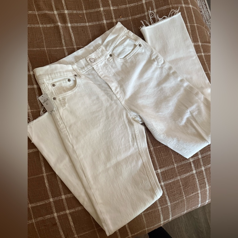 NWT GAP Women's high rise cheeky straight Jeans in optic white size 27/4 tall - Picture 4 of 10